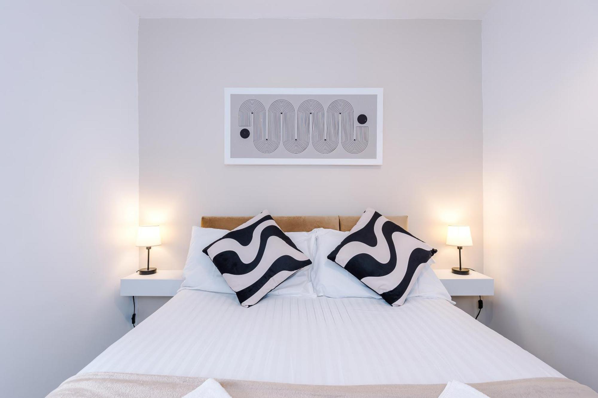 Oxford House By Yourstays - 3 Bedroom House In Newcastle-under-lyme Сasa de vacaciones Stoke-on-Trent
